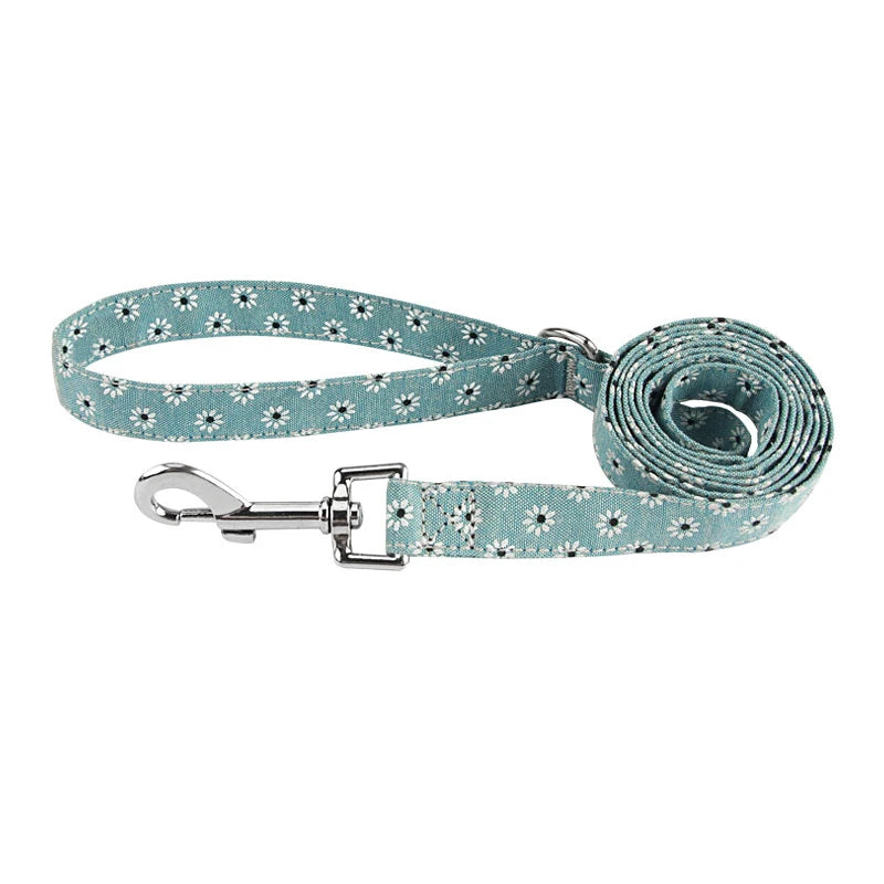 Stylish Lead Rope Fashion Flower Dog Leash