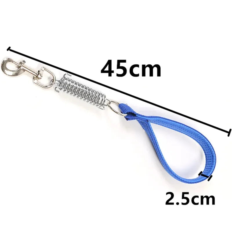 Durable Chew Spring Short Dog Leash with PU Leather Handle