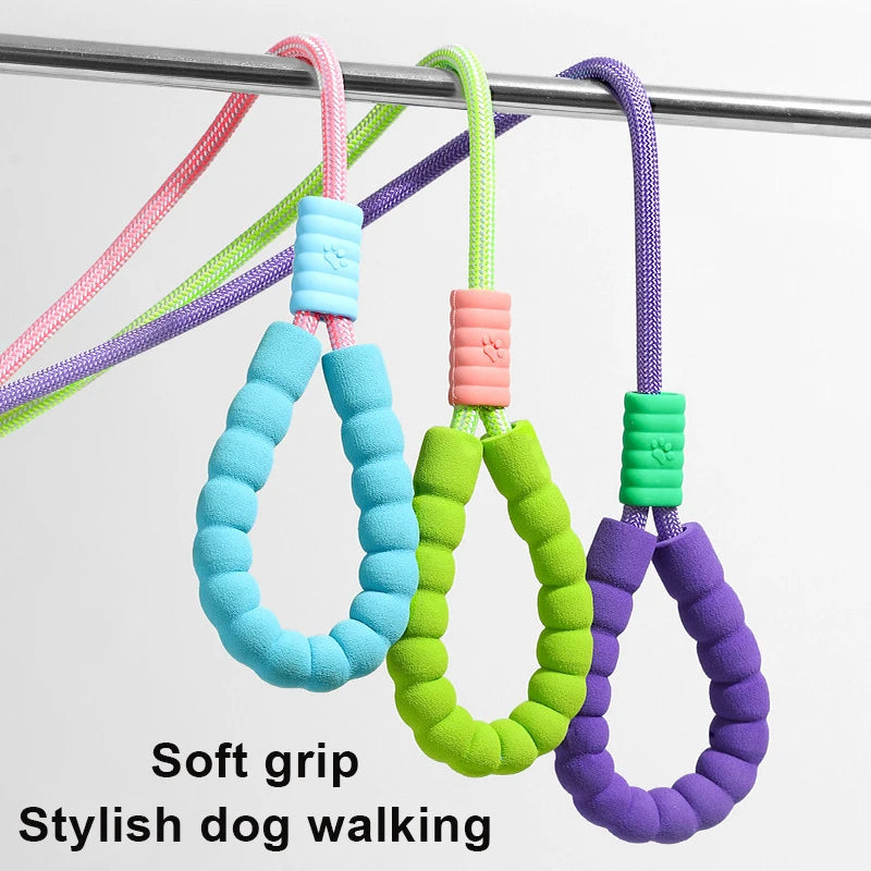 Reinforced 150cm Escape-Proof Dog Leash with Soft Padded Handle