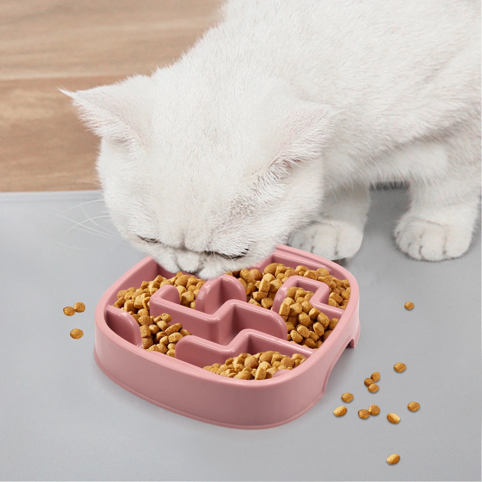 Anti-Choking Pet Bowl – Slow Feeder Dish for Dogs & Cats