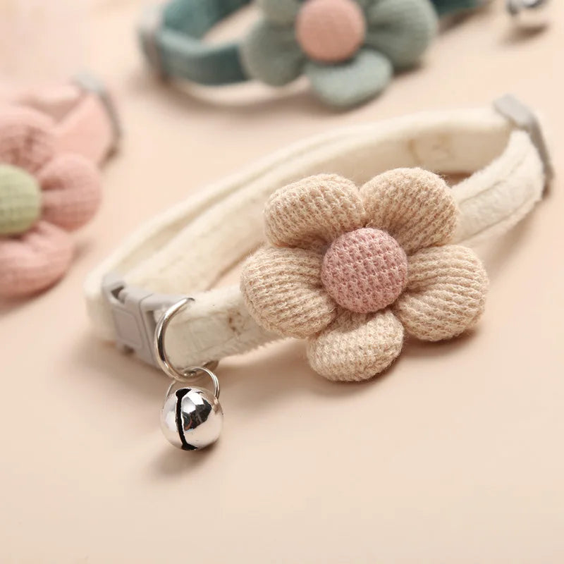 Cute Flower & Bell Adjustable Cat Collar