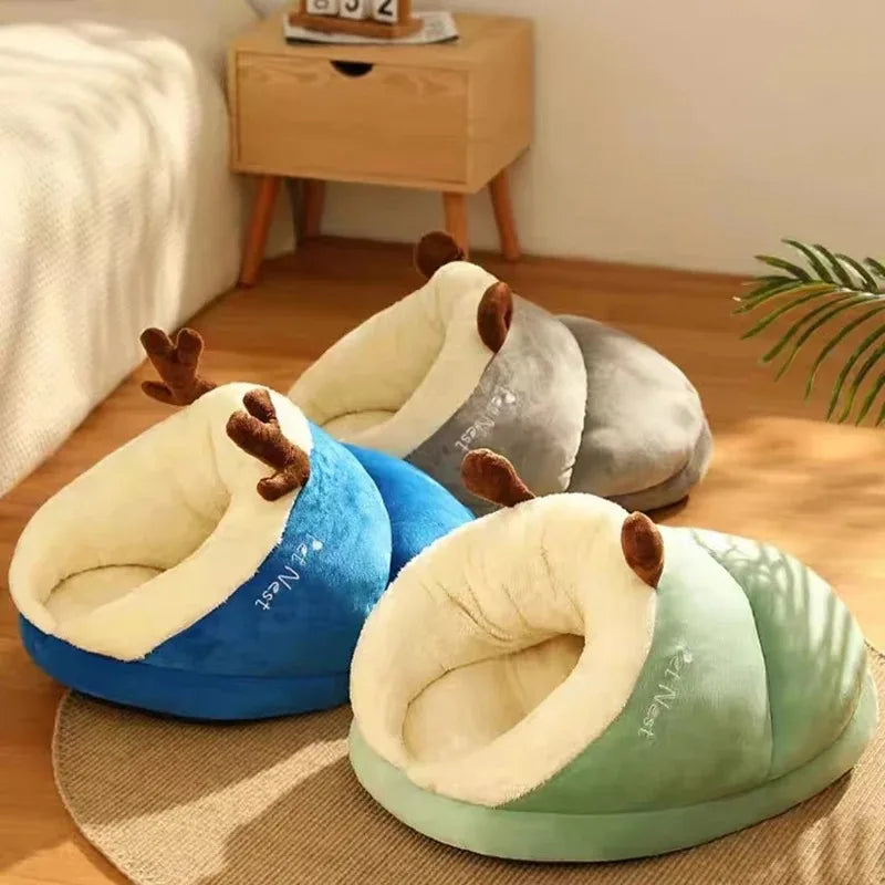 Cozy Slipper-Style Warm, Foldable & Washable House Pet Bed